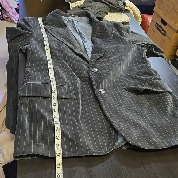 BOSS Hugo Boss Gray Pinstripe Velvet Slim Fit Dark Gray Light Gray Blazer 40R